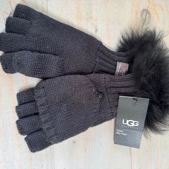 UGG FINGERLESS KNIT GLOVES WITH FUR - Picture 1 of 9